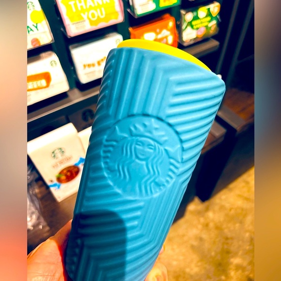 Starbucks Blue Ceramic Soft Touch Tumbler Geometric Hot Insulated Cup 12oz NWT - Picture 4 of 11